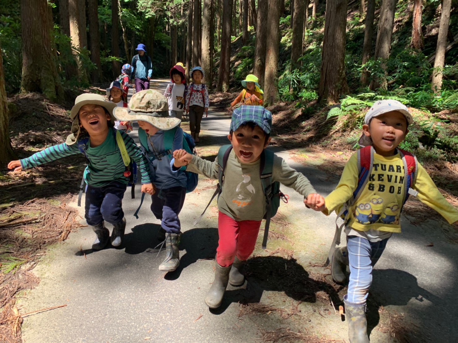 智頭町森のようちえん まるたんぼう（鳥取県智頭町） | Forest-Style